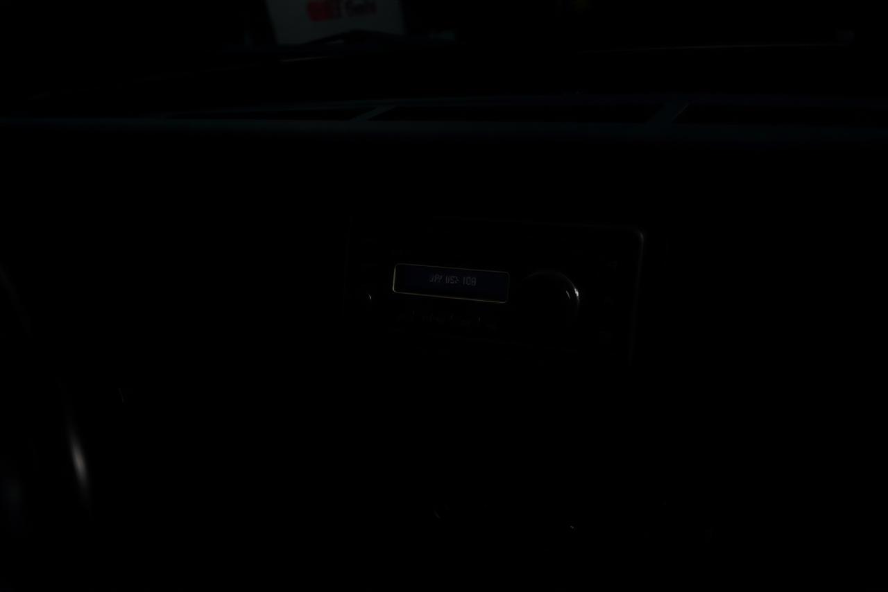 Autoradio d'origine vieillissant avant intégration CarPlay
